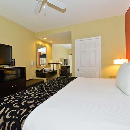 Best Western La Place Inn Номер фото