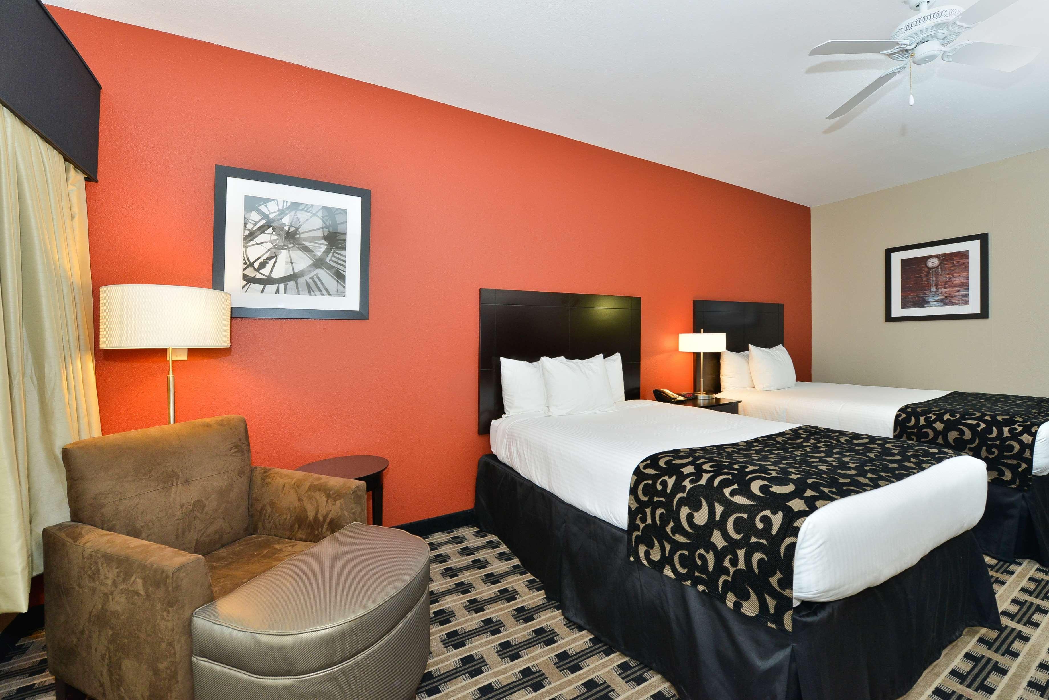 Best Western La Place Inn Экстерьер фото