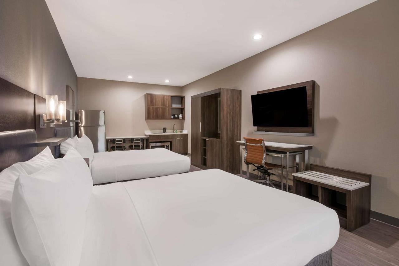 Best Western La Place Inn Экстерьер фото